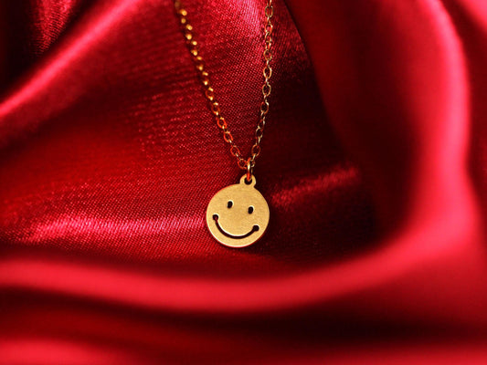 Χρυσό Ατσάλινο Κολιέ Smiley